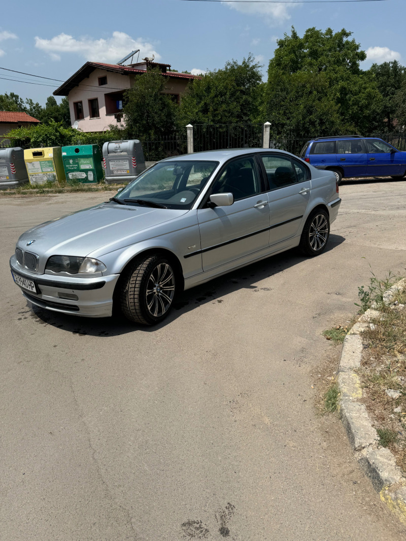 BMW 320, снимка 1 - Автомобили и джипове - 46446849