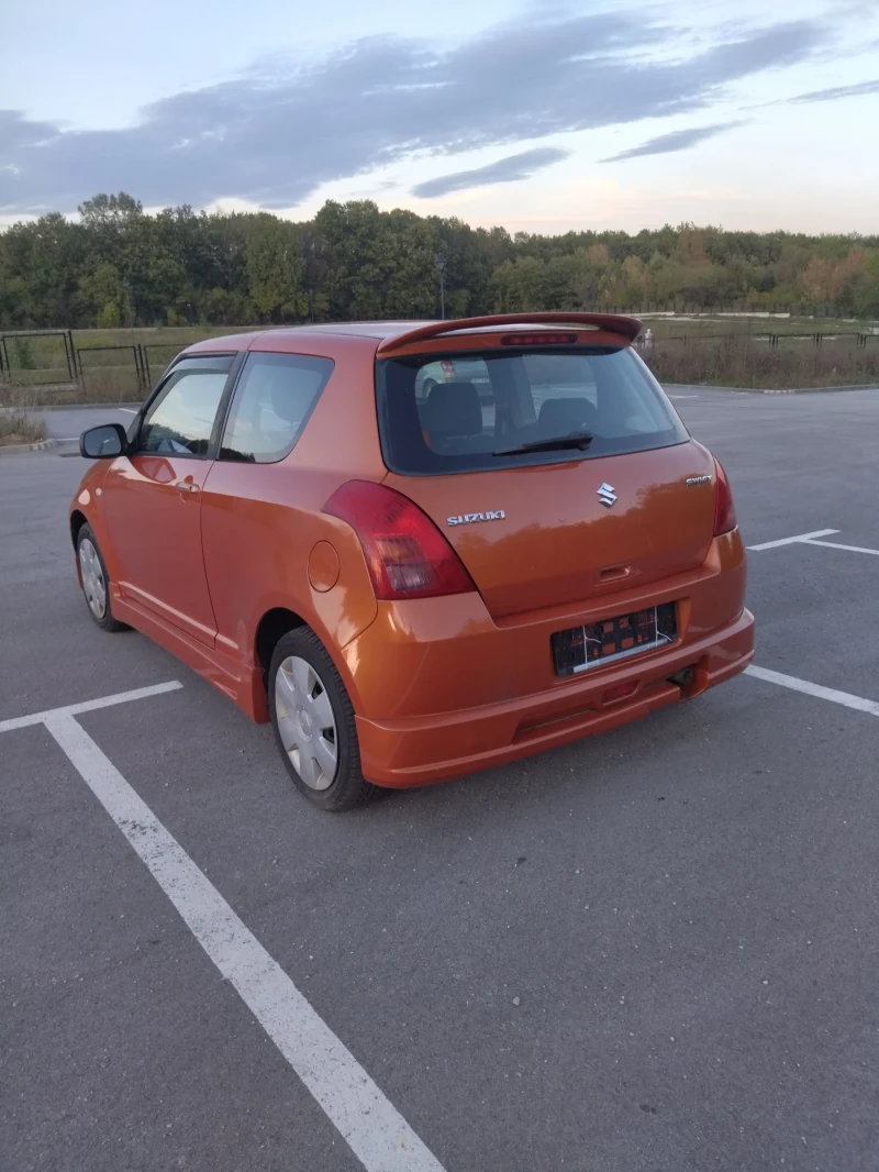 Suzuki Swift 1.3 Бензин , снимка 5 - Автомобили и джипове - 48256048