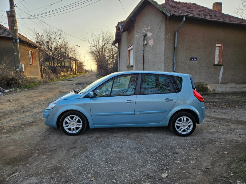 Renault Scenic 1.5 dCI, снимка 5 - Автомобили и джипове - 48786235