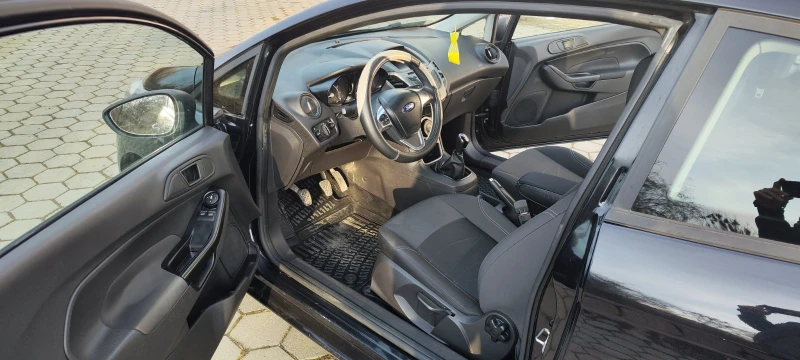 Ford Fiesta 1.25 cc 82 hp, снимка 10 - Автомобили и джипове - 49376432