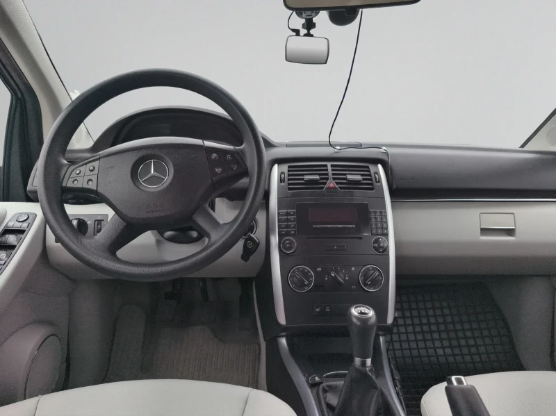 Mercedes-Benz B 170 245, снимка 9 - Автомобили и джипове - 52448152