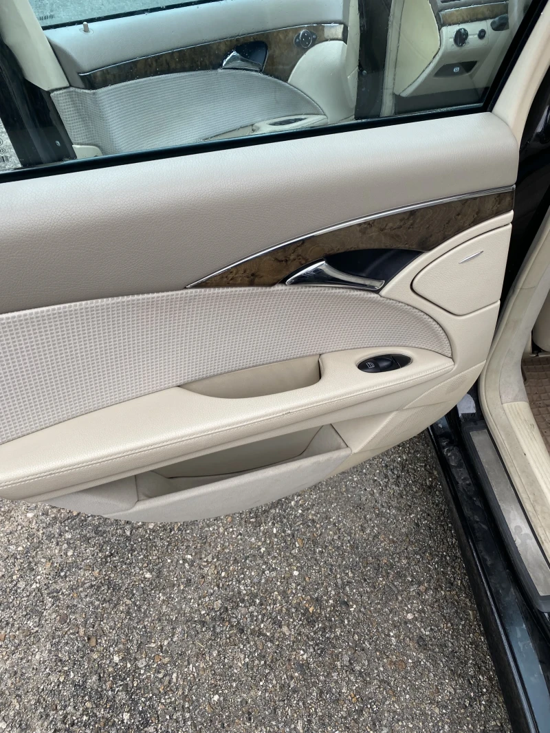 Mercedes-Benz E 270, снимка 10 - Автомобили и джипове - 52495448