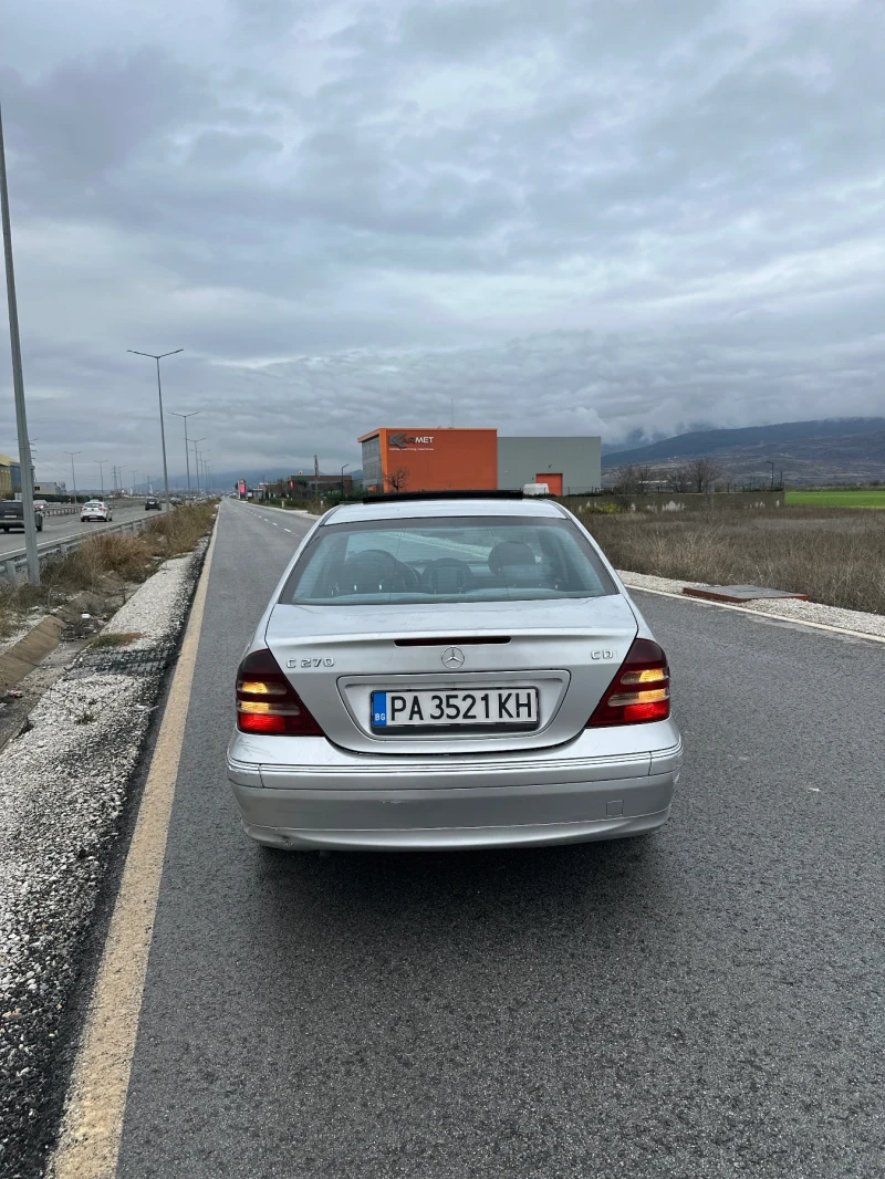 Mercedes-Benz C 270 CDI, снимка 6 - Автомобили и джипове - 52693257