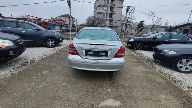 Mercedes-Benz C 180 KOMPRESSOR , снимка 6 - Автомобили и джипове - 53589529