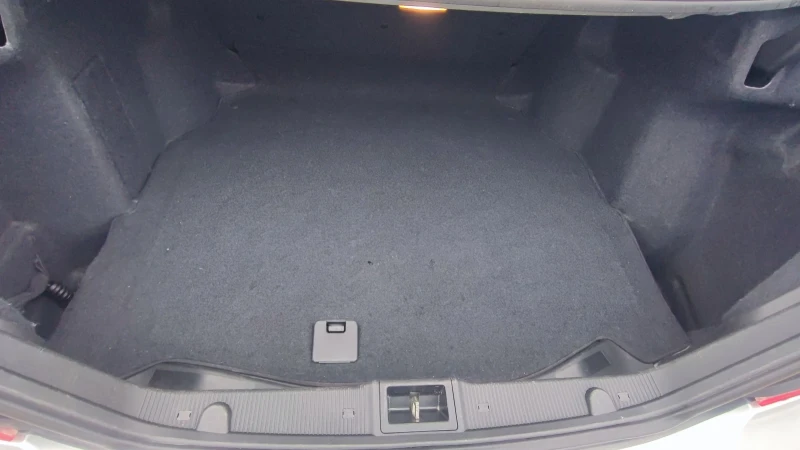 Mercedes-Benz C 180 KOMPRESSOR , снимка 15 - Автомобили и джипове - 53589529