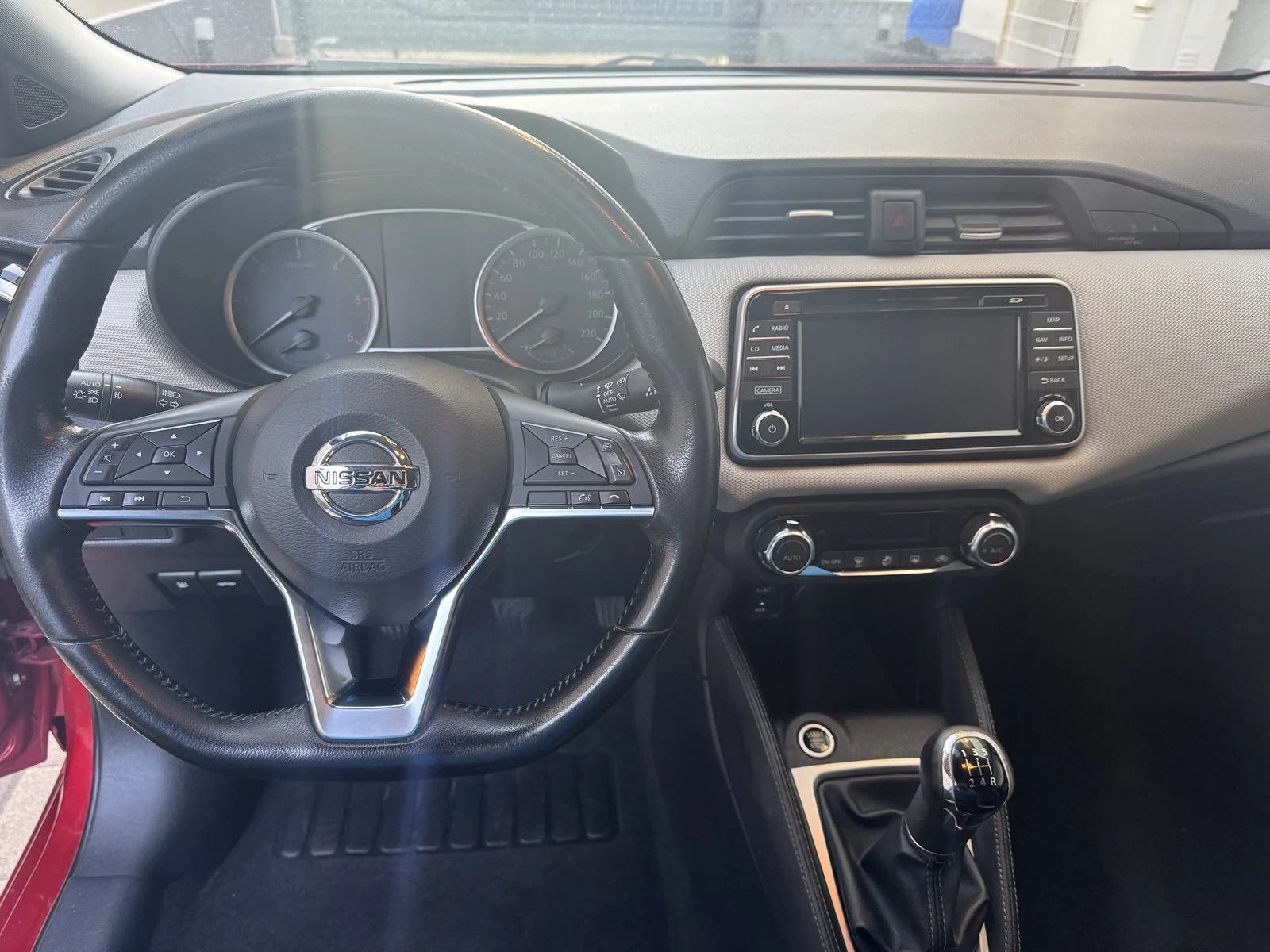 Nissan Micra  - изображение 9