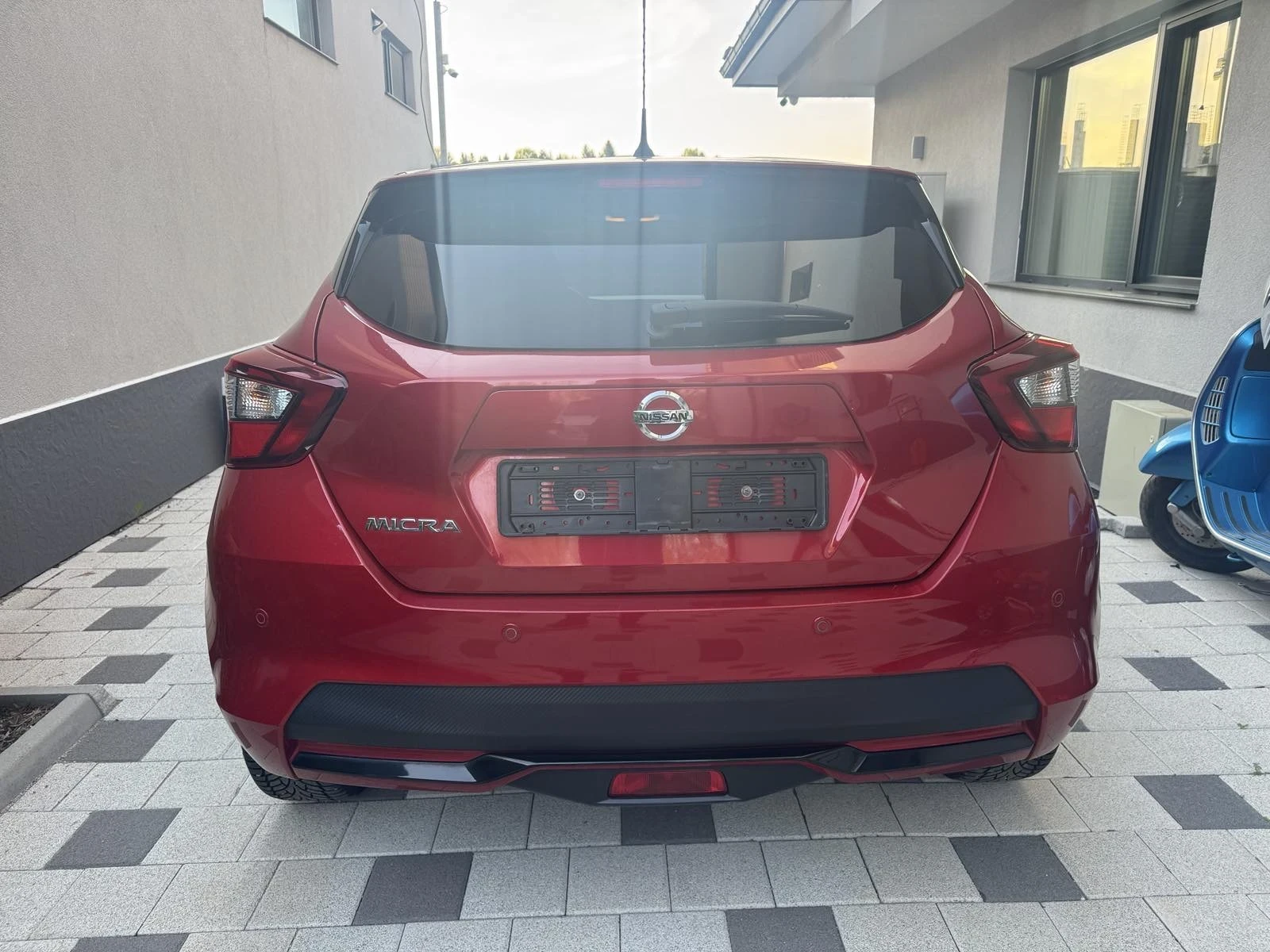 Nissan Micra  - изображение 4