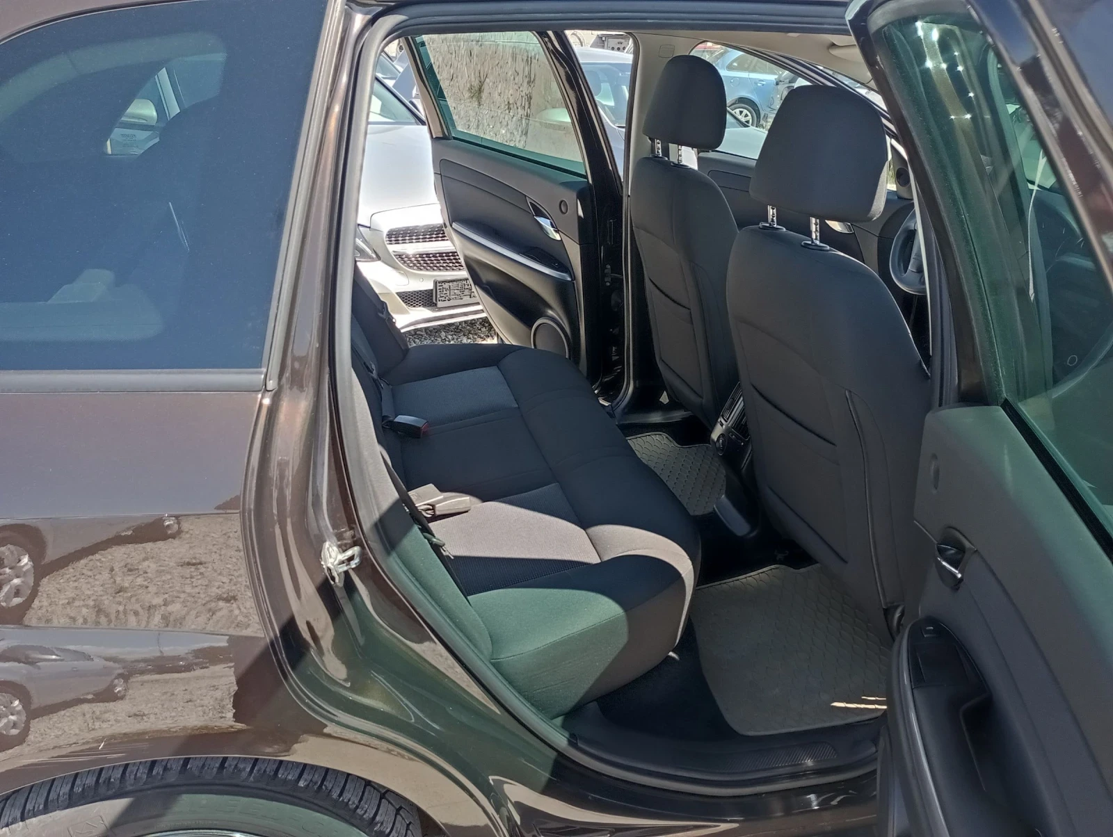 Fiat Croma 1.8 бензин  - изображение 9