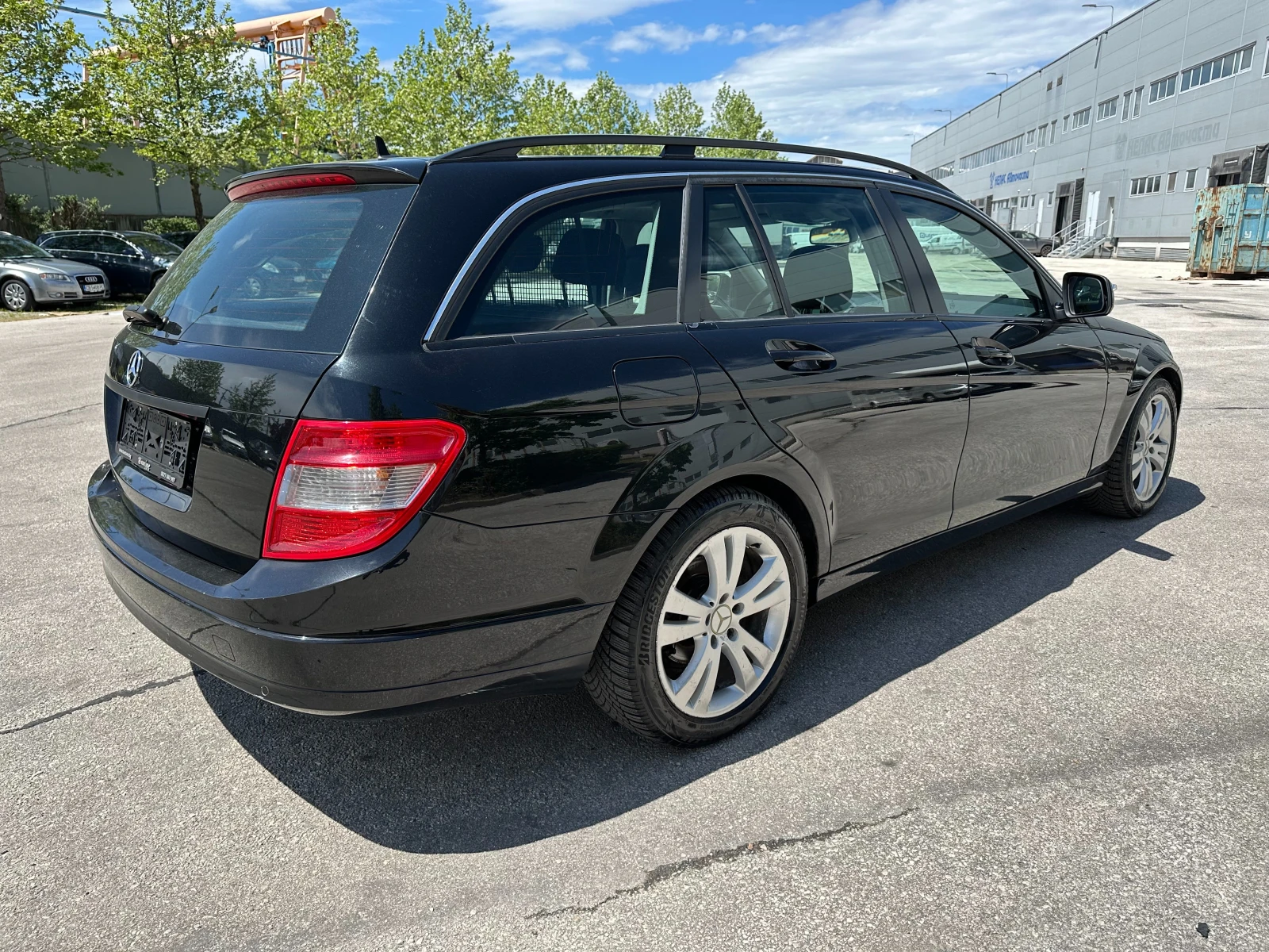 Mercedes-Benz C 180 1.8i 156 к.с. - изображение 4