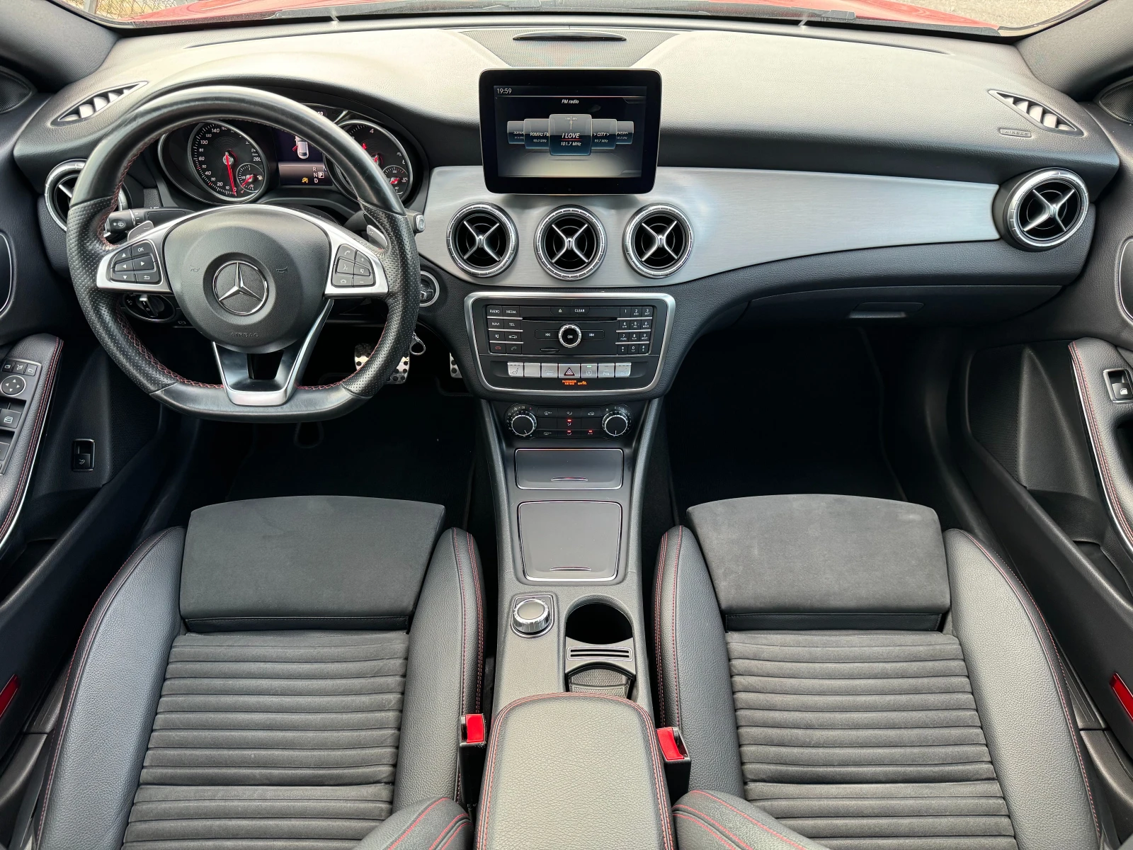Mercedes-Benz CLA 220 CDI ! AMG Line ! SWISS ! - изображение 9