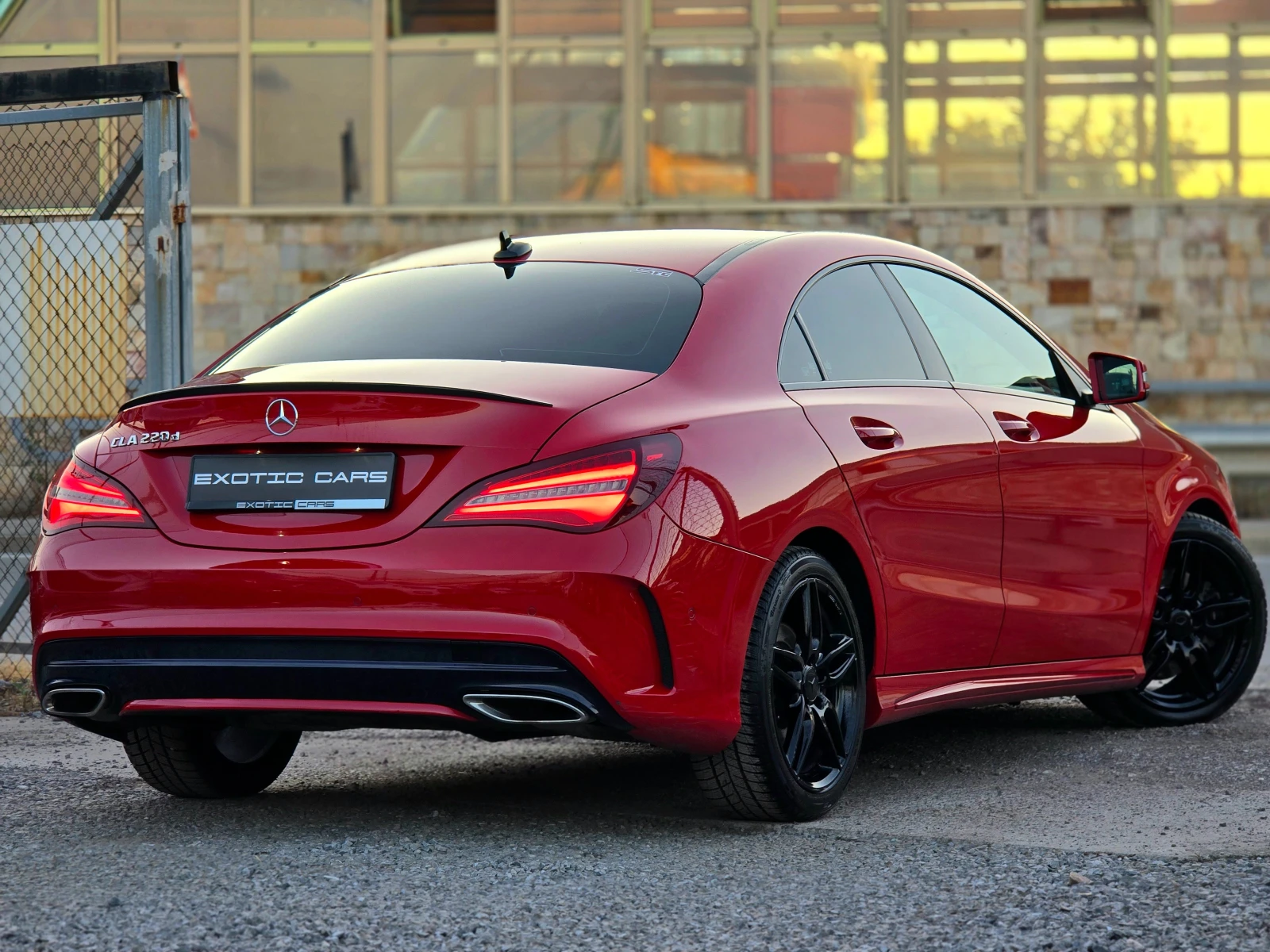 Mercedes-Benz CLA 220 CDI ! AMG Line ! SWISS ! - изображение 4