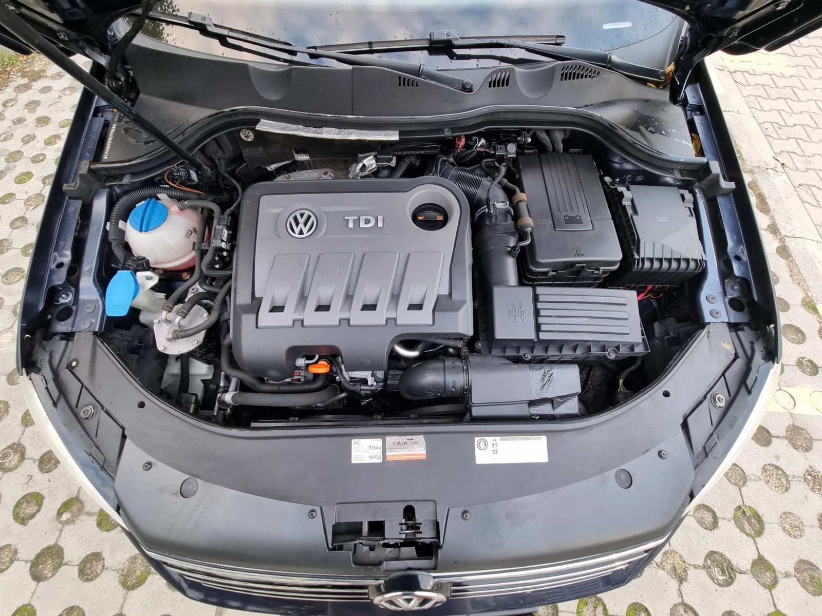VW Passat B7-2.0/TDI -140 к.с. AUTOMATIC - изображение 10