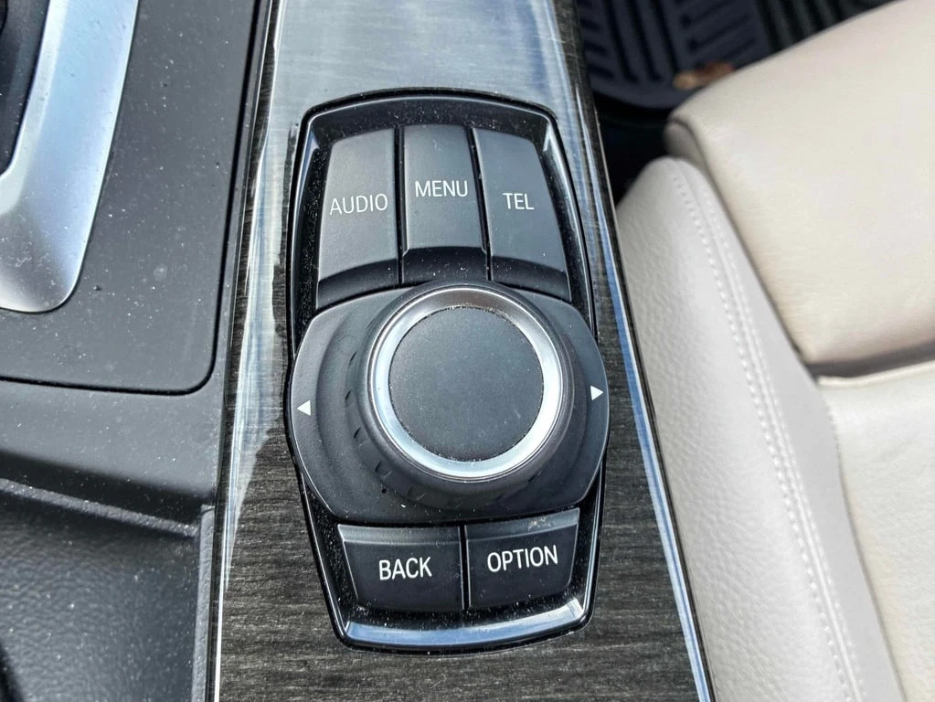 BMW 320 * 320i xDrive * CARFAX *    | Mobile.bg   16