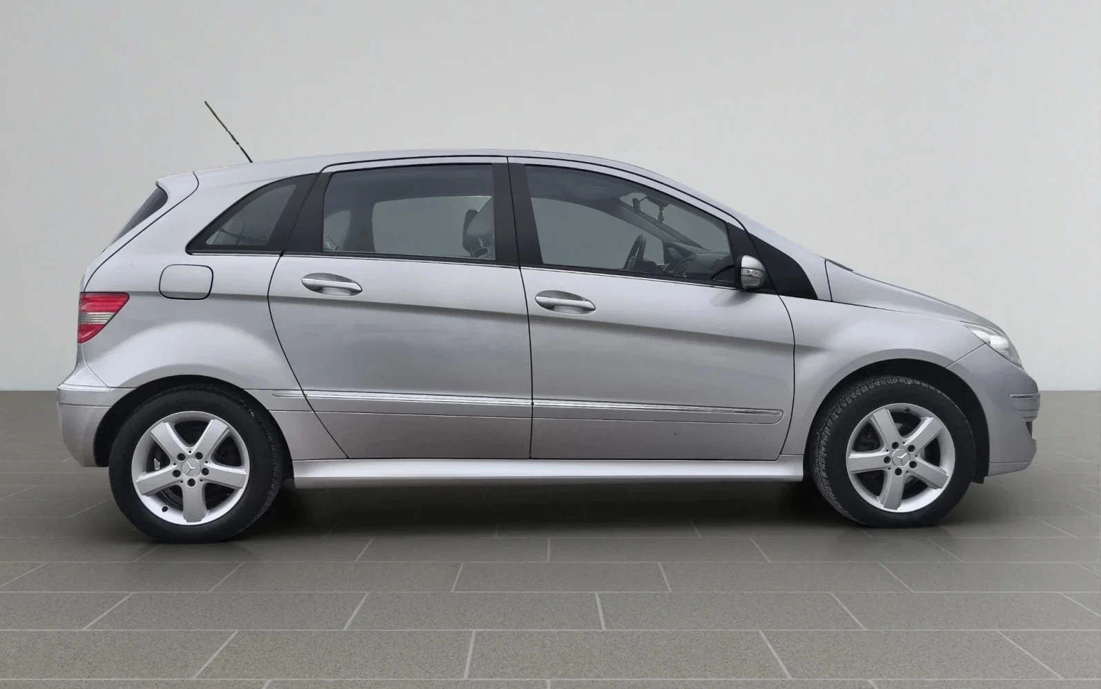 Mercedes-Benz B 170 245 - изображение 7