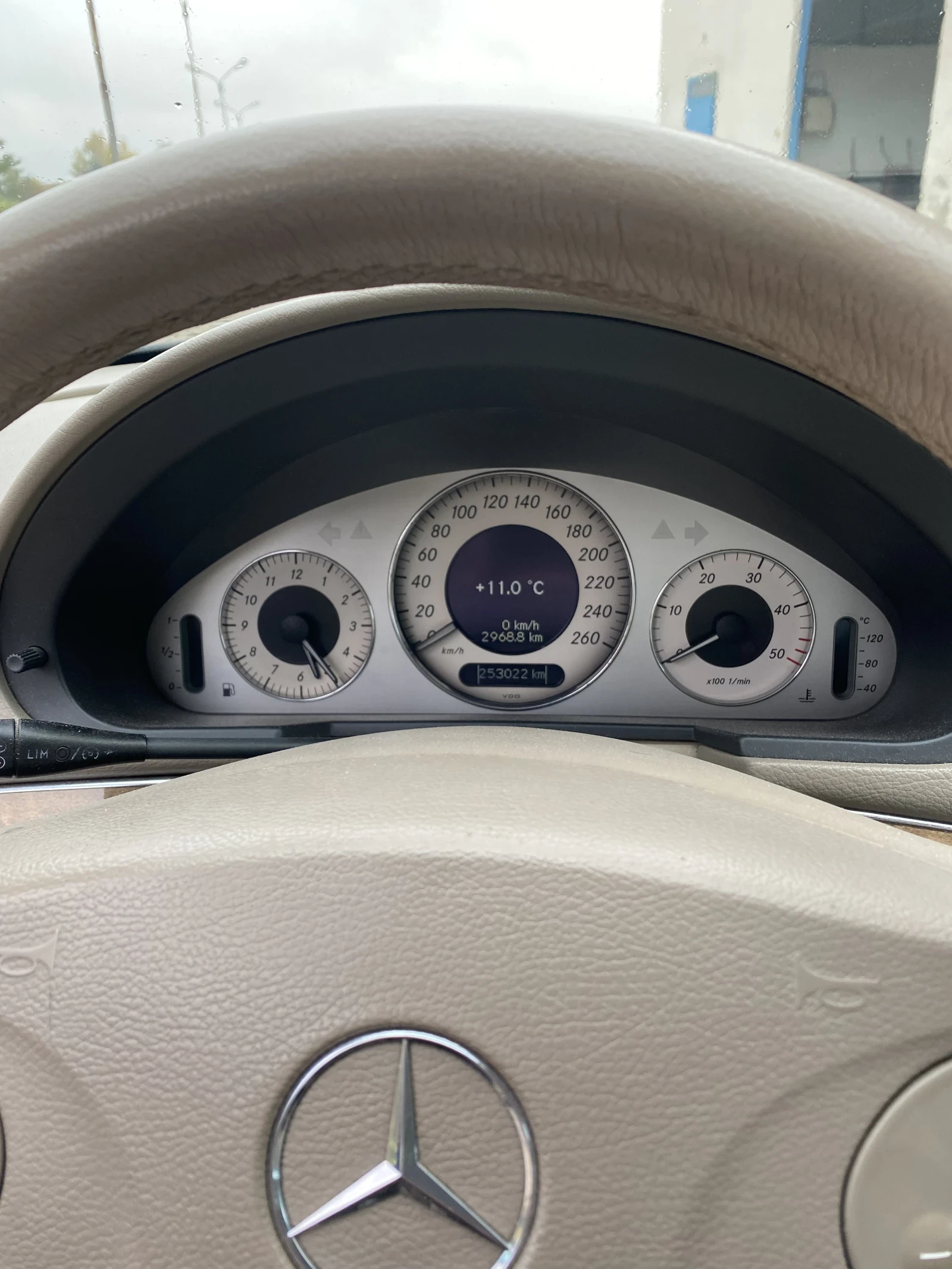 Mercedes-Benz E 270 | Mobile.bg   17