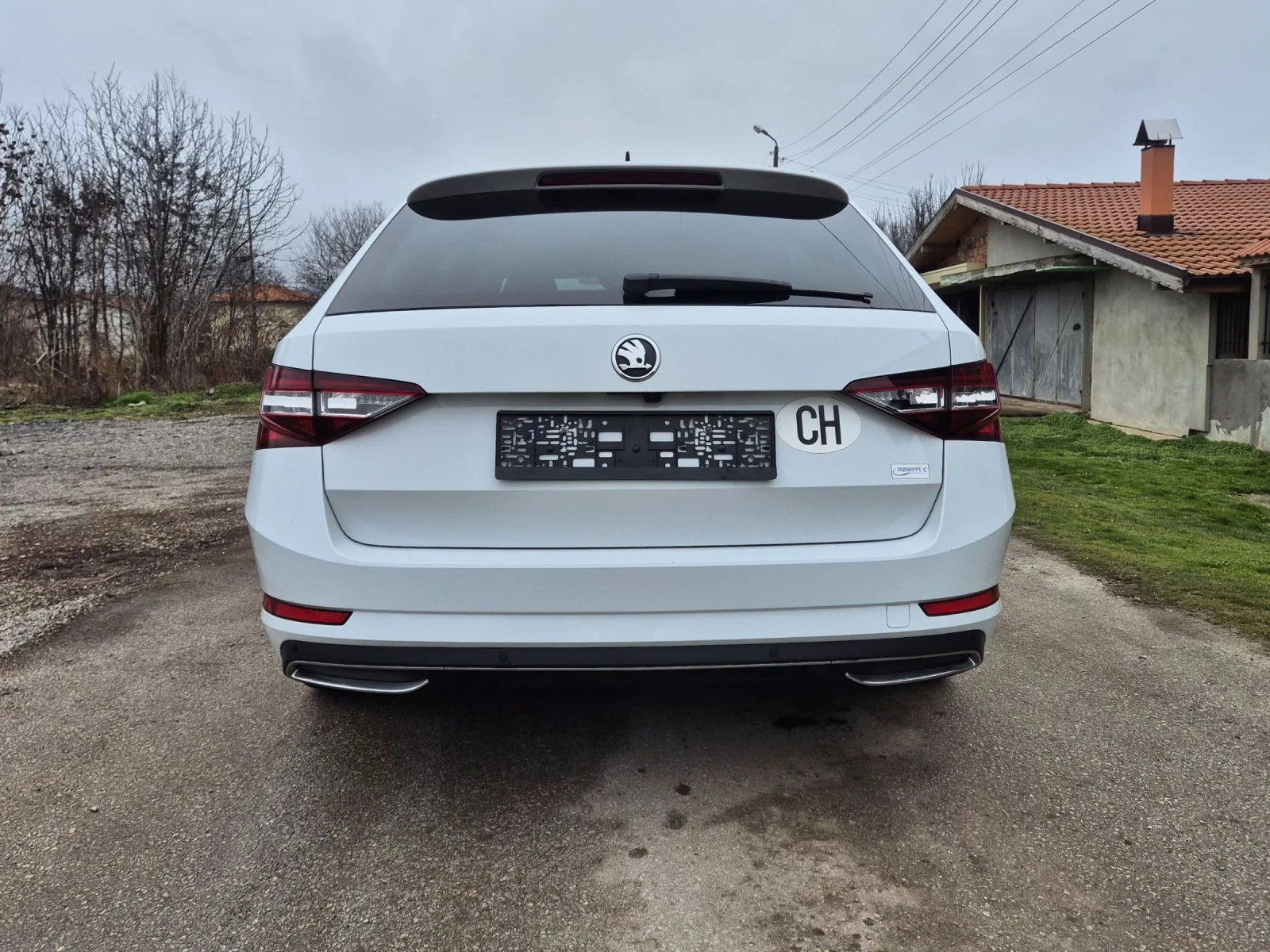 Skoda Superb 2.0tdi 4x4 SPORT LINE  - изображение 6