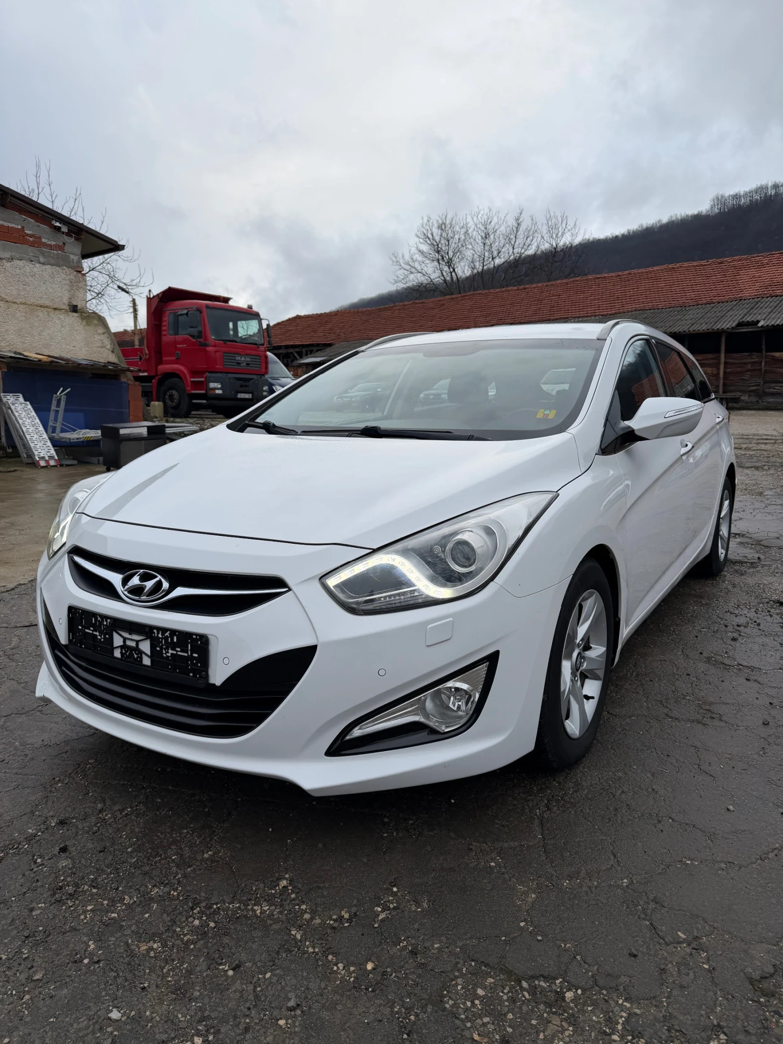 Hyundai I40 1.6 i40 - изображение 3