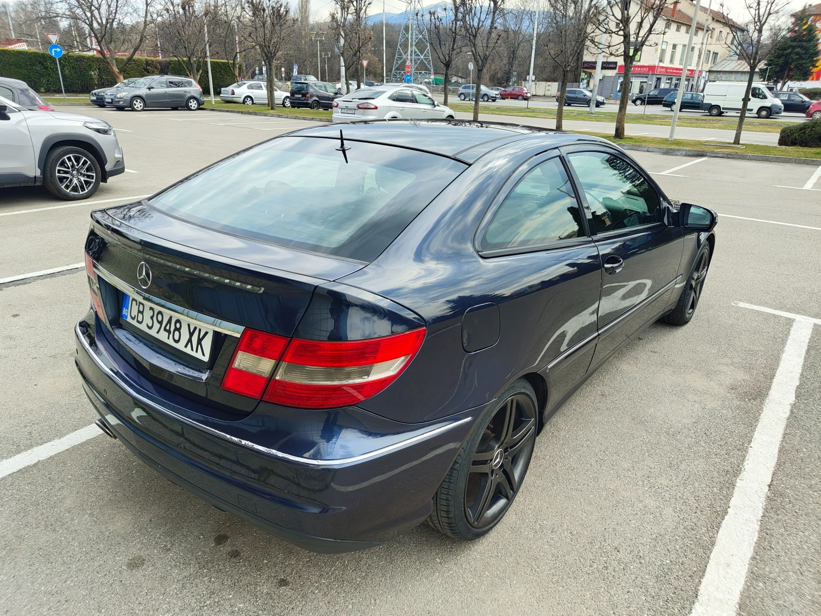 Mercedes-Benz CLC 220, снимка 10 - Автомобили и джипове - 53954075