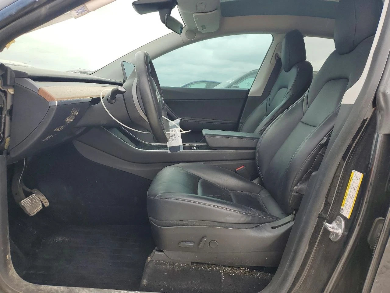 Tesla Model Y DUAL MOTOR LONG RANGE AWD, снимка 7 - Автомобили и джипове - 53910545