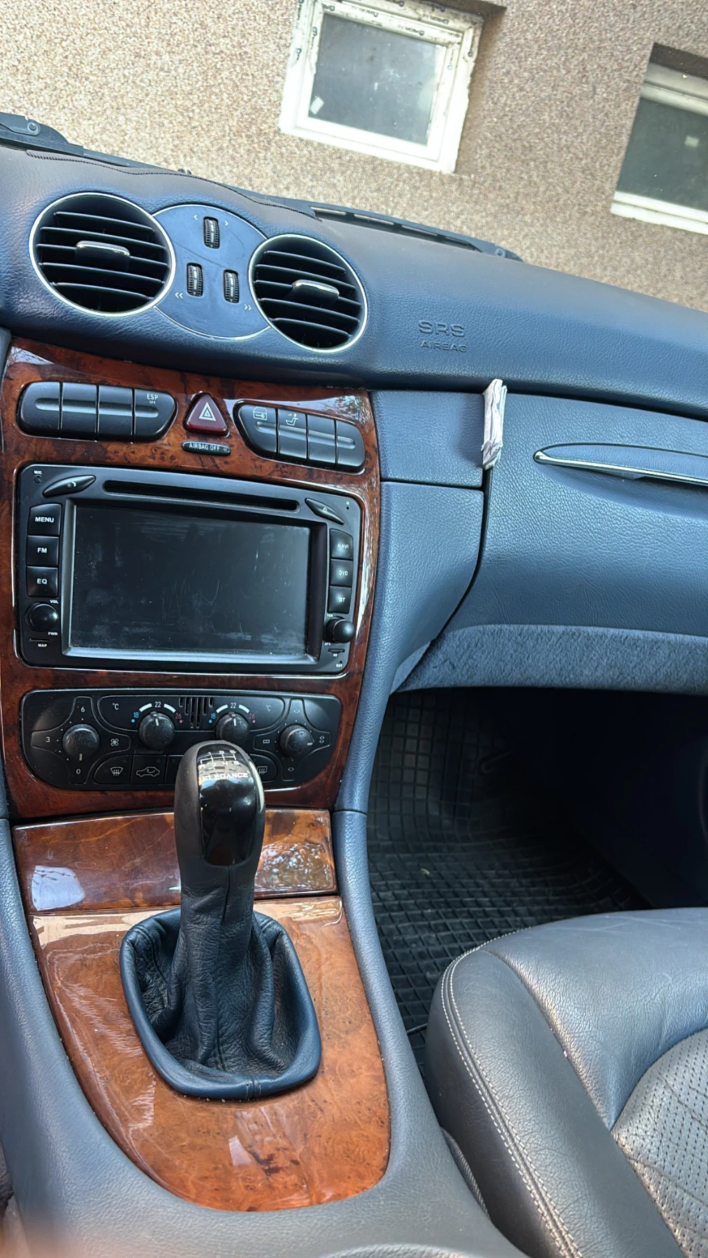 Mercedes-Benz CLK, снимка 6 - Автомобили и джипове - 54384983