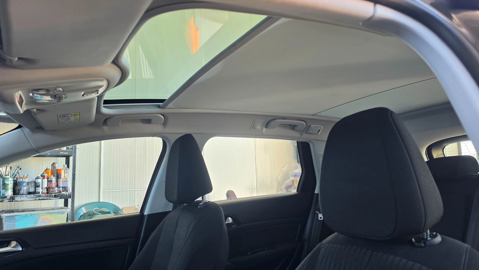 Peugeot 308 1.6* HDI* LED* Камера, снимка 12 - Автомобили и джипове - 54477035