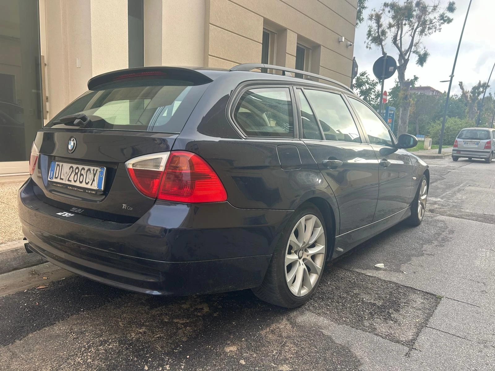 BMW 320 d 163k.s Ксенон кожа , снимка 4 - Автомобили и джипове - 54655168