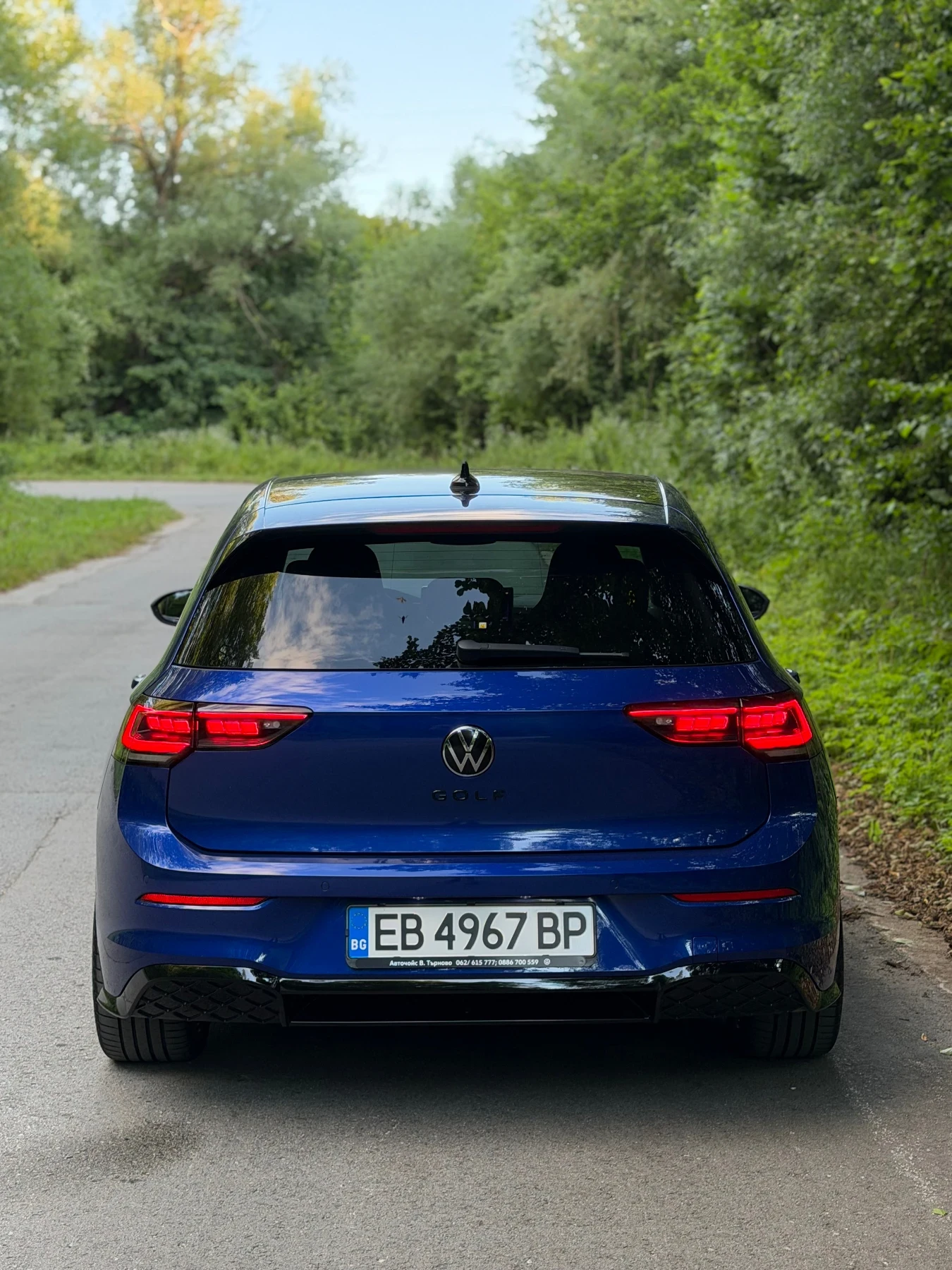 VW Golf 2.0TDI R-LINE BLACK STYLE HUD H/K IQ LIGHTS, снимка 5 - Автомобили и джипове - 55236119
