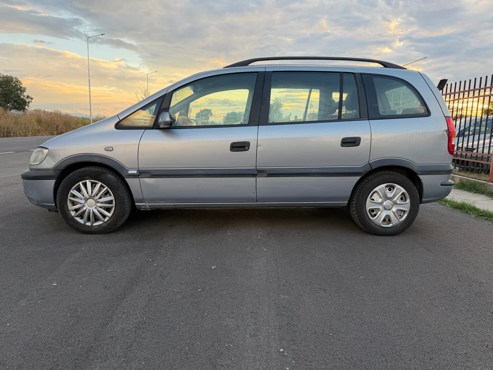 Opel Zafira 2.0d 6+ 1 100к.с. Клима