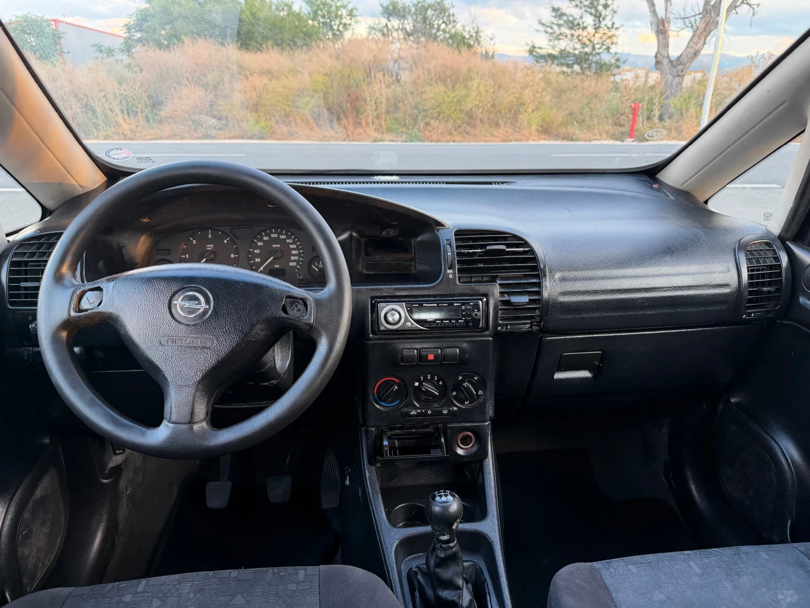 Opel Zafira 2.0d 6+ 1 100к.с. Клима, снимка 6 - Автомобили и джипове - 55273099