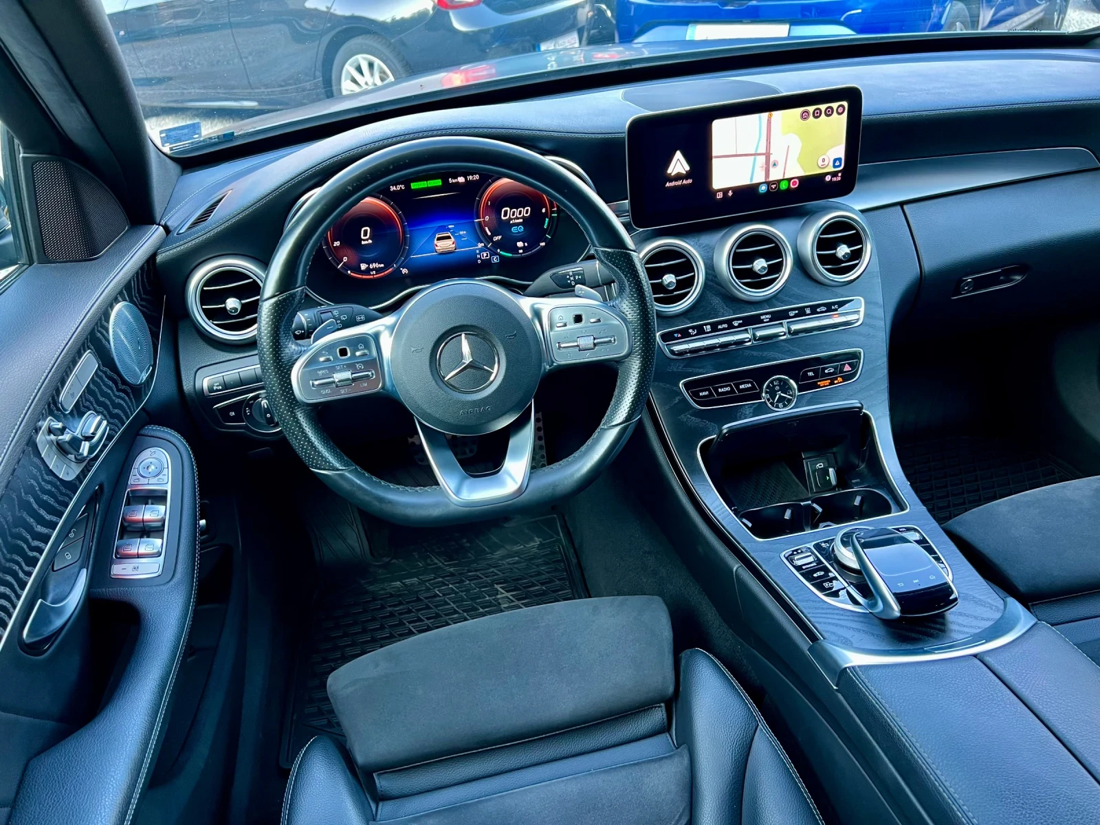 Mercedes-Benz C 300 D EQ Power Plug-in-Hybrid , снимка 10 - Автомобили и джипове - 55420270