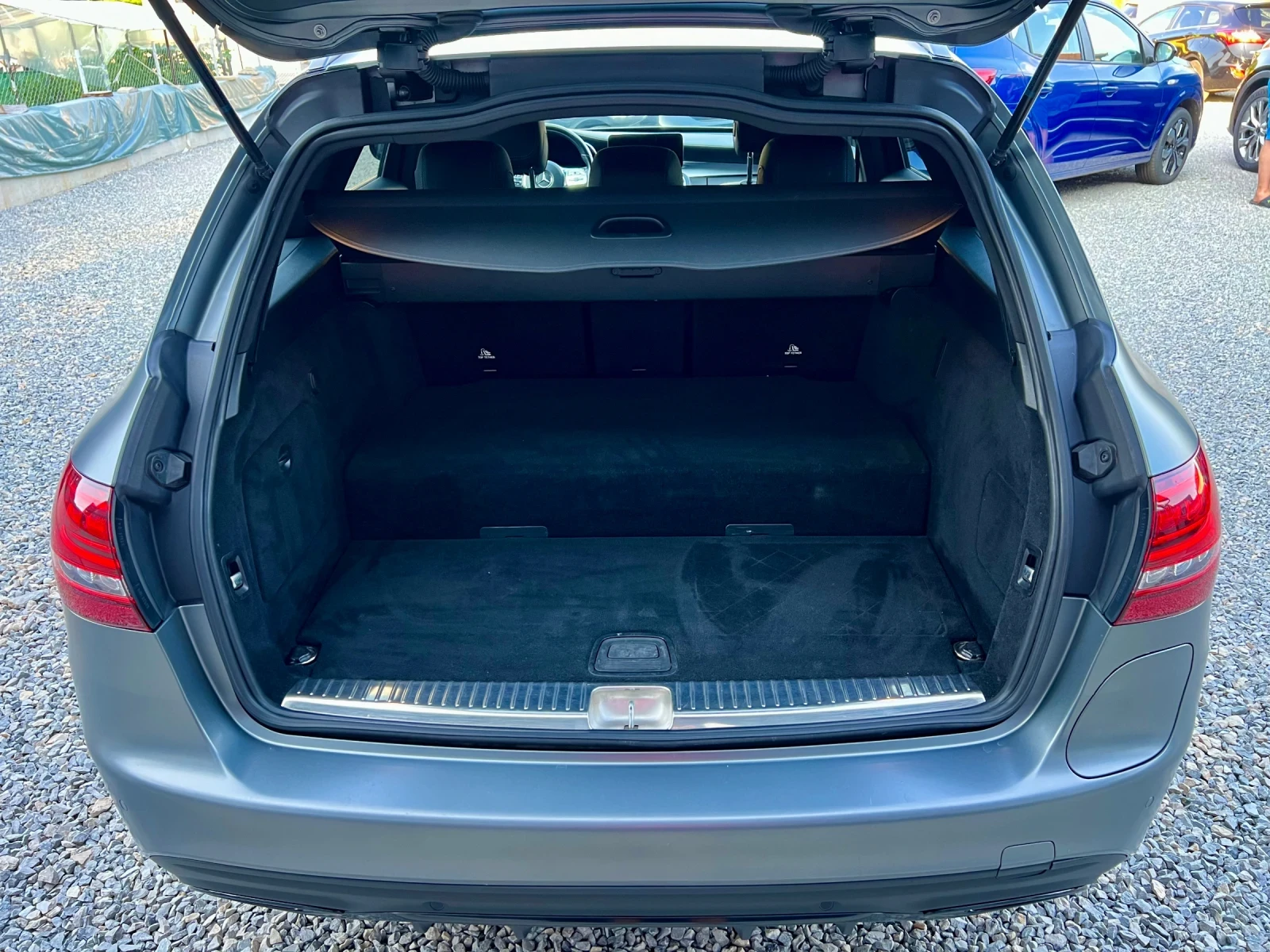Mercedes-Benz C 300 D EQ Power Plug-in-Hybrid , снимка 5 - Автомобили и джипове - 55420270