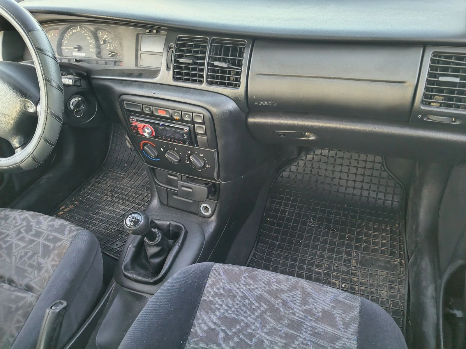 Opel Vectra, снимка 9 - Автомобили и джипове - 56010343