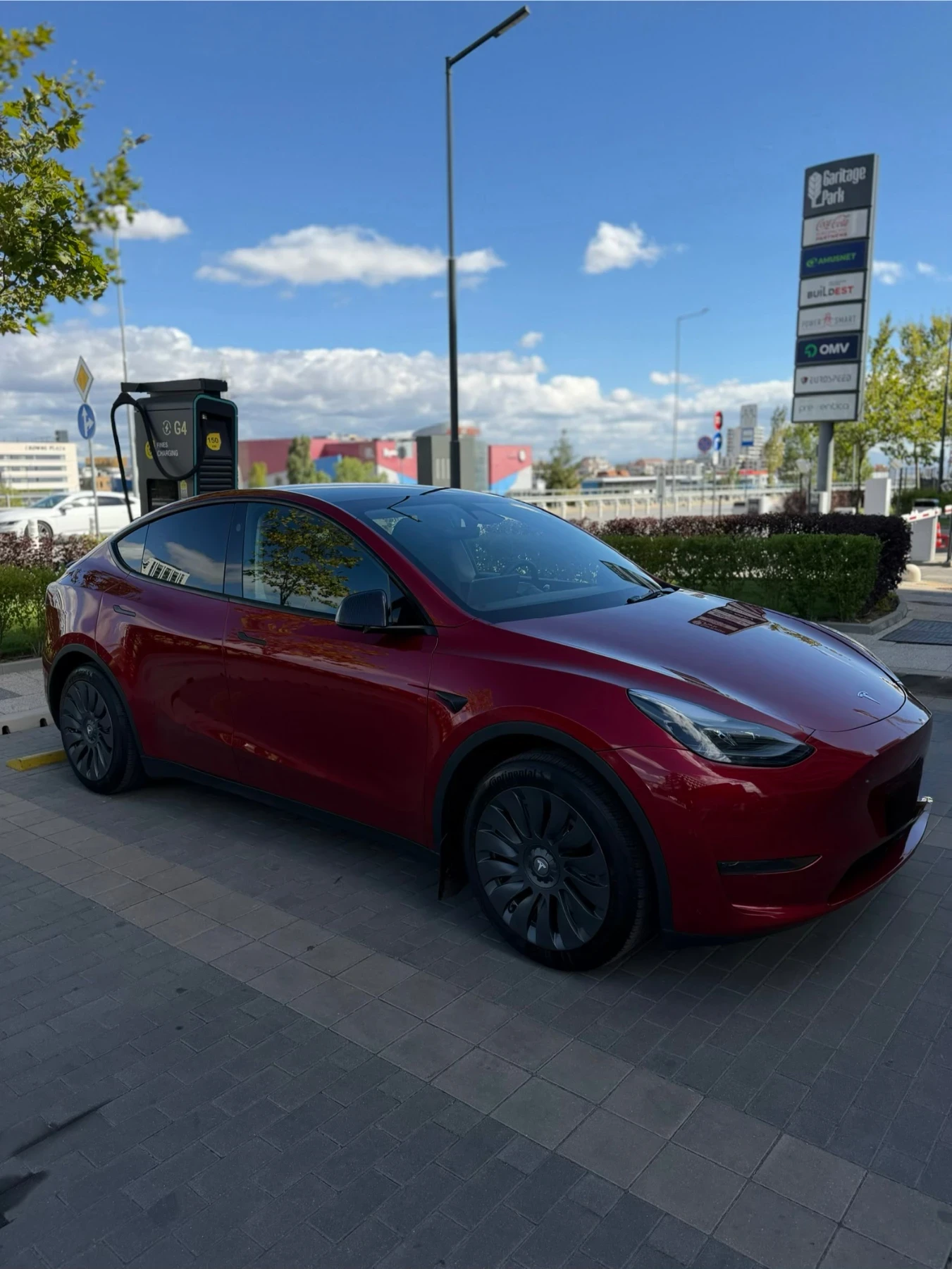 Tesla Model Y 2024 / FSD 4 / Гаранция / 60000хил км