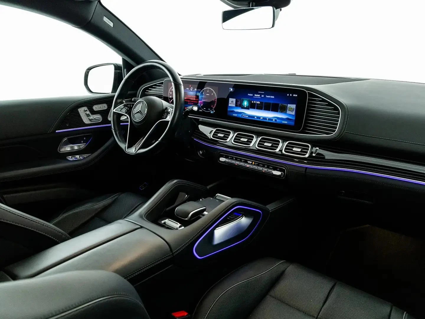 Mercedes-Benz GLE 450 d 4MATIC AMG-Line, снимка 5 - Автомобили и джипове - 56297757