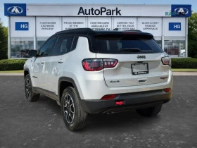 Jeep Compass Trailhawk* AвтоКредит * (ЦЕНА ДО БГ), снимка 3