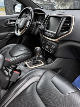 Jeep Cherokee 2.2M-JET| NIGHT EAGLE| 4WD| TOP| СОБСТВЕН ЛИЗИНГ, снимка 10