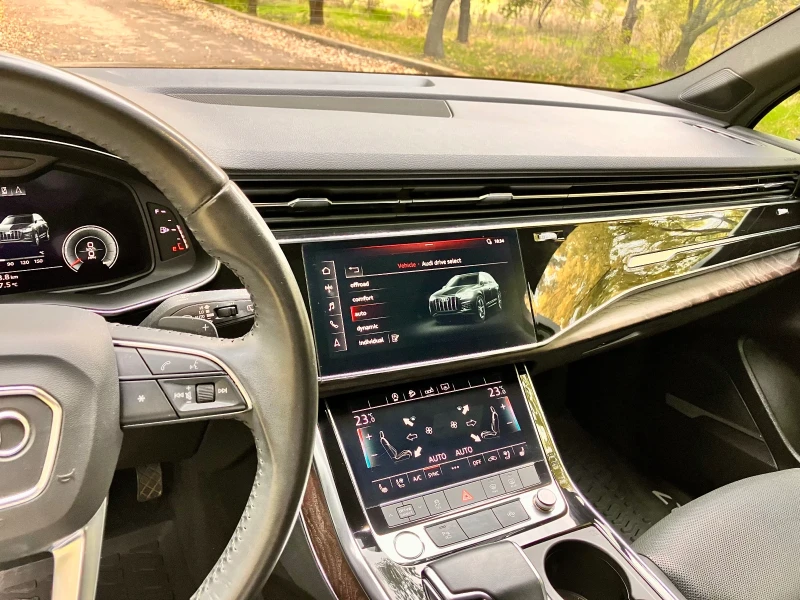 Audi Q7 Premium Plus 55TFSI Distronic/Line/360, снимка 10 - Автомобили и джипове - 52100431