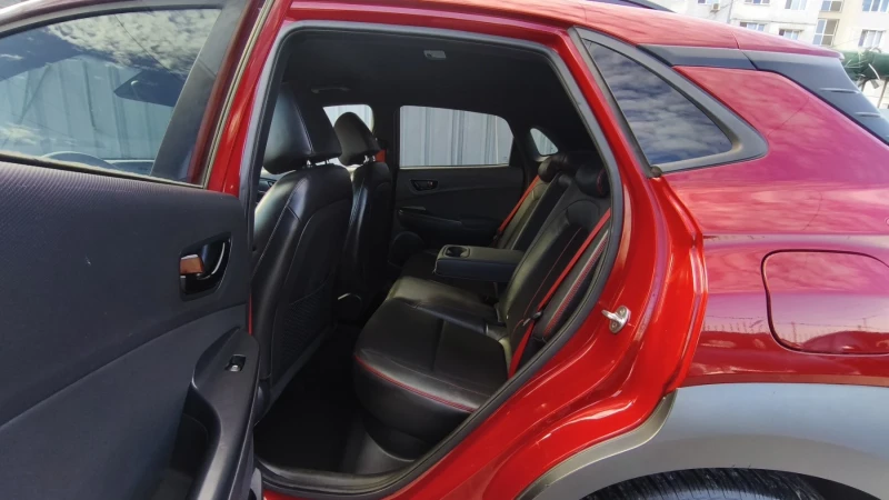 Hyundai Kona 1.6crdi-116к.с Xpossible 2WD, снимка 14 - Автомобили и джипове - 52273806