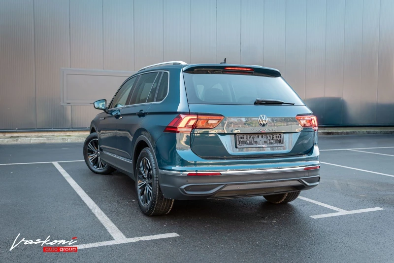 VW Tiguan 2.0 TDI, снимка 3 - Автомобили и джипове - 52848690