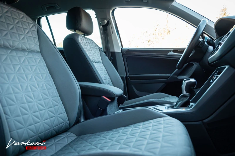 VW Tiguan 2.0 TDI, снимка 15 - Автомобили и джипове - 52848690