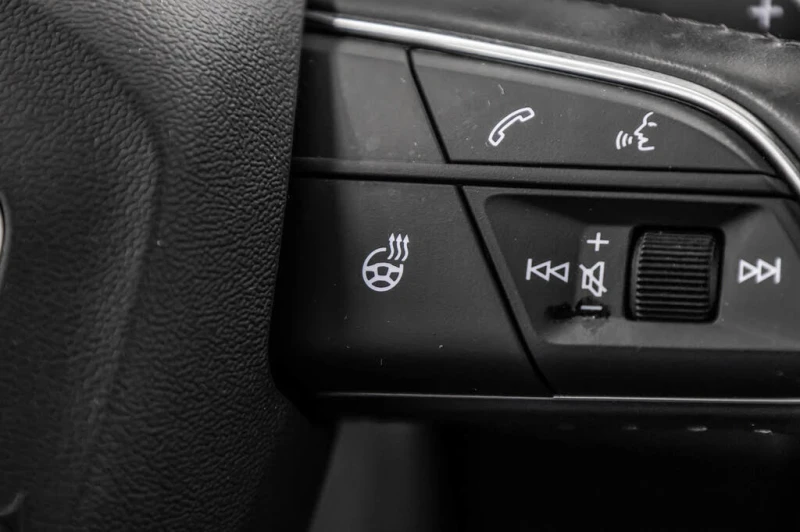 Audi Q5 Komfort* 45TFSI* АвтоКредит* (ЦЕНА ДО БГ), снимка 11 - Автомобили и джипове - 53375293