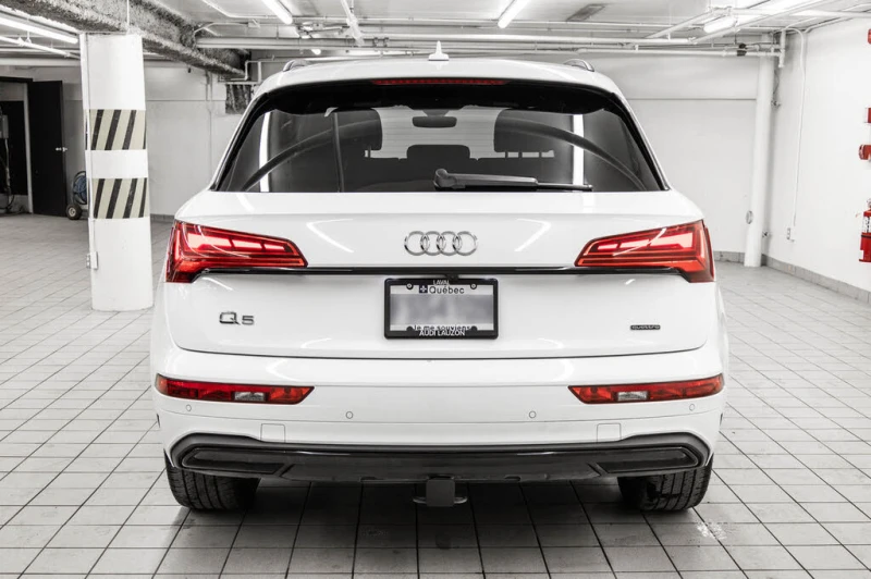 Audi Q5 Komfort* 45TFSI* АвтоКредит* (ЦЕНА ДО БГ), снимка 3 - Автомобили и джипове - 53375293