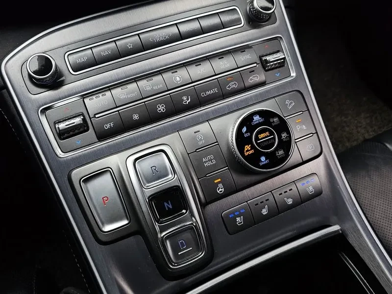 Hyundai Santa fe 2.2 4Wd Calligraphy, снимка 9 - Автомобили и джипове - 55539063