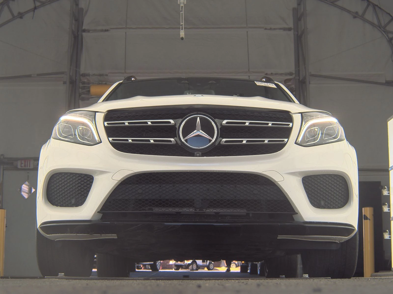 Mercedes-Benz GLS 500 AMG pack* 7места* B&O* Масаж* Designo* Distronik*  - изображение 2