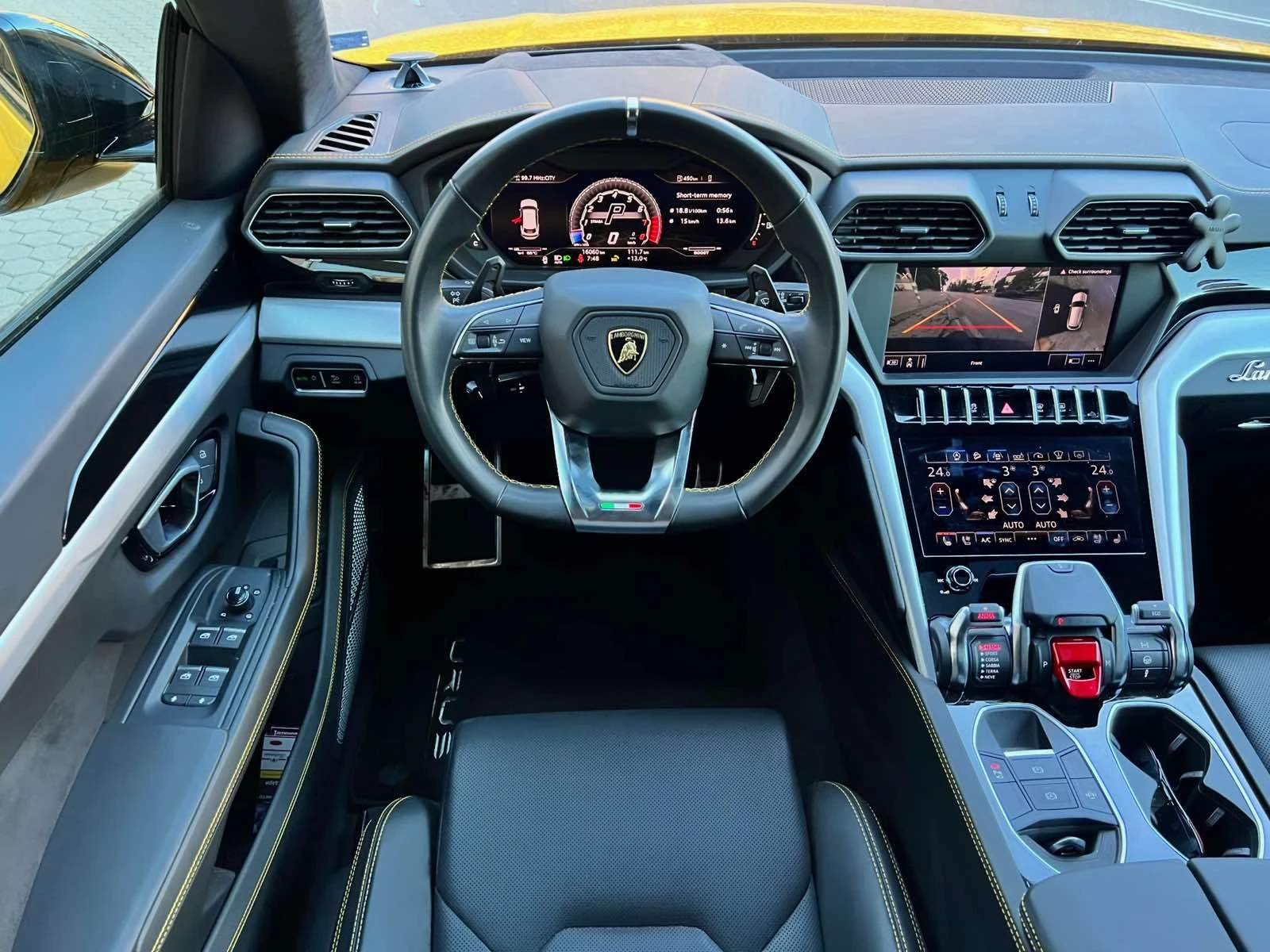 Lamborghini Urus  - изображение 2