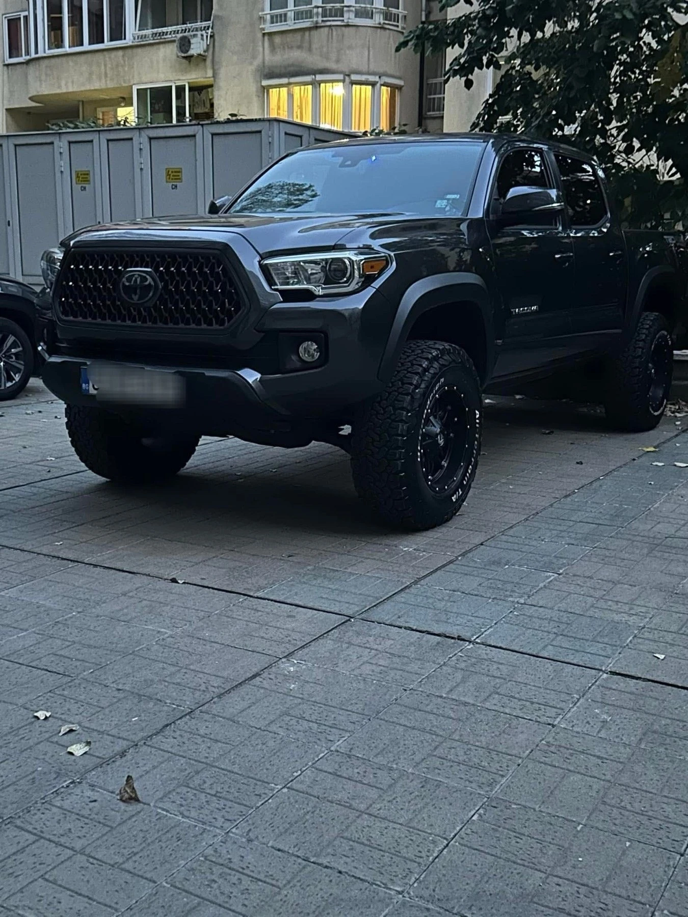 Toyota Tacoma  | Mobile.bg   12