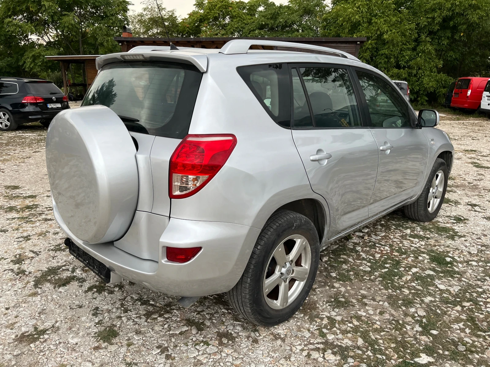 Toyota Rav4 D4D Италия - изображение 4