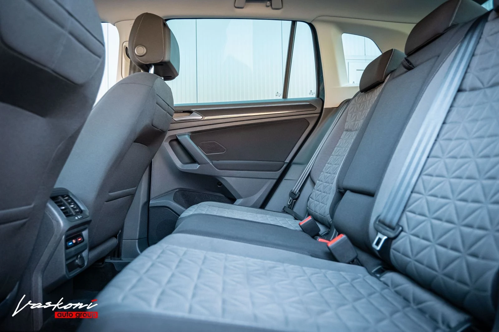 VW Tiguan 2.0 TDI | Mobile.bg � ����������� 12