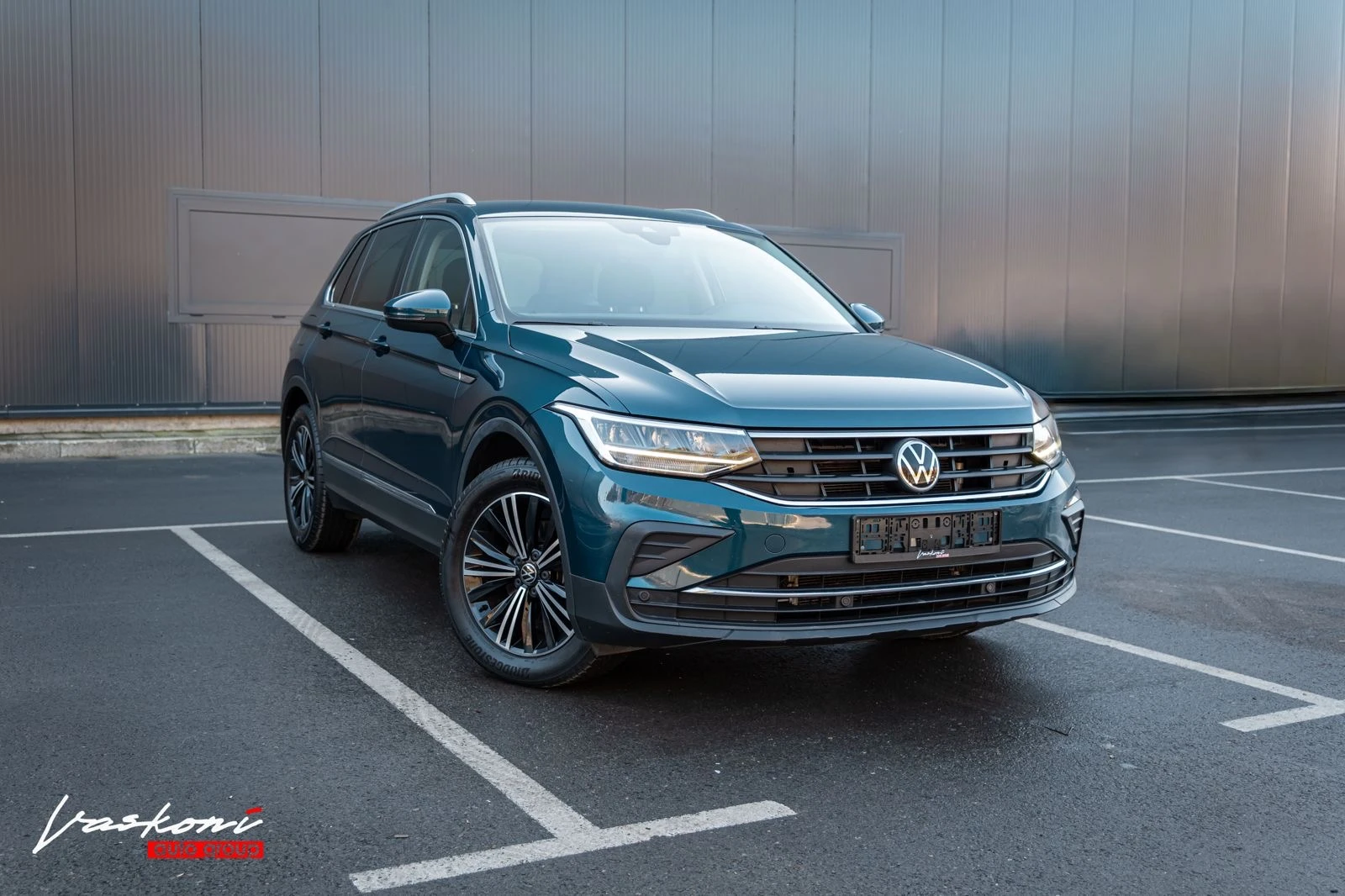 VW Tiguan 2.0 TDI - изображение 2