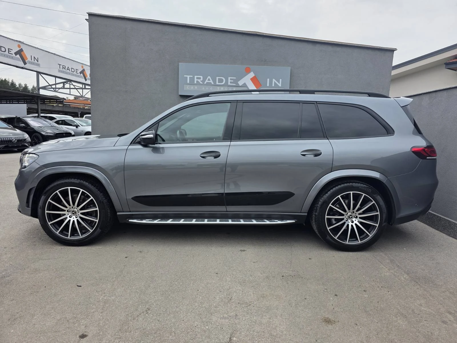 Mercedes-Benz GLS580, снимка 7 - Автомобили и джипове - 54219347